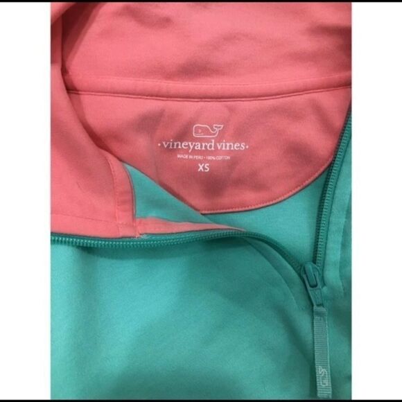 Vineyard vines mint green half zip sweatshirt - Picture 4 of 4